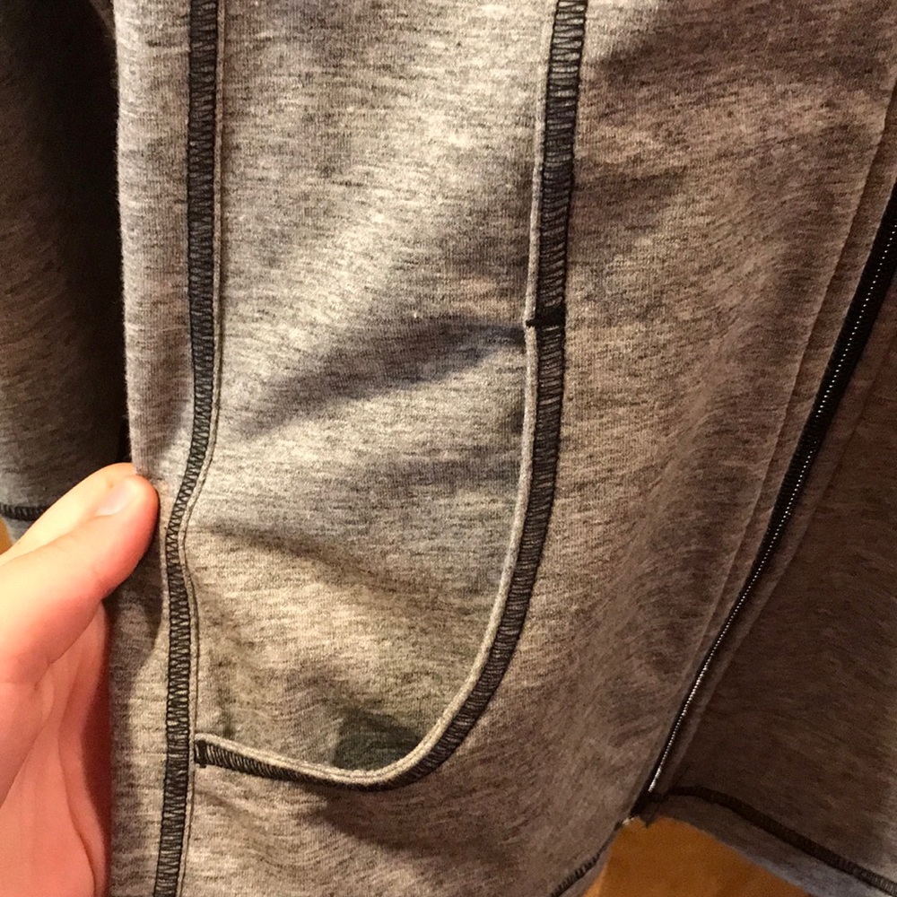 Jacket - Picture 3 of 5